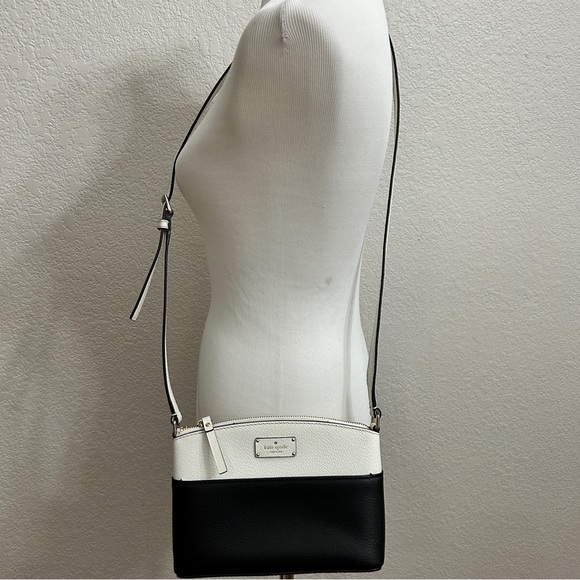 Kate Spade Two-Tone Black and White Crossbody Bag - Picture 2 of 7
